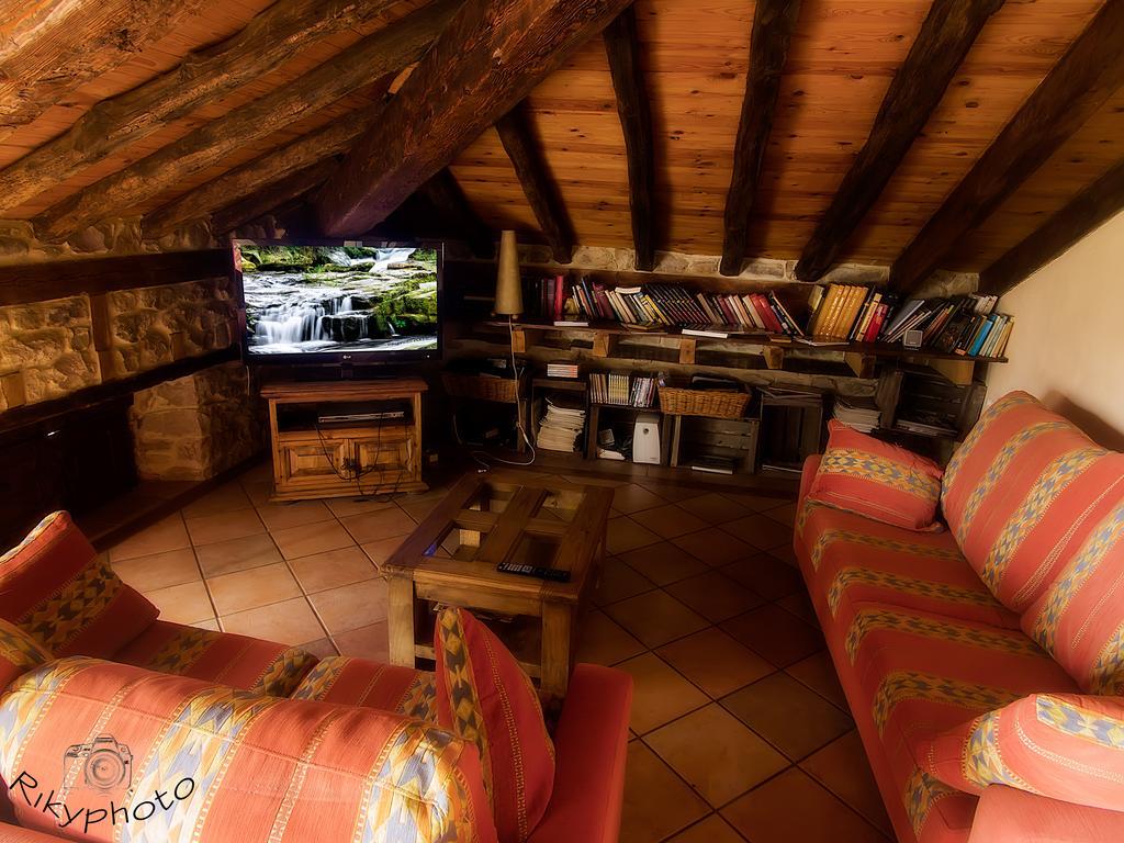 Posada Corral Mayor La Serna エクステリア 写真